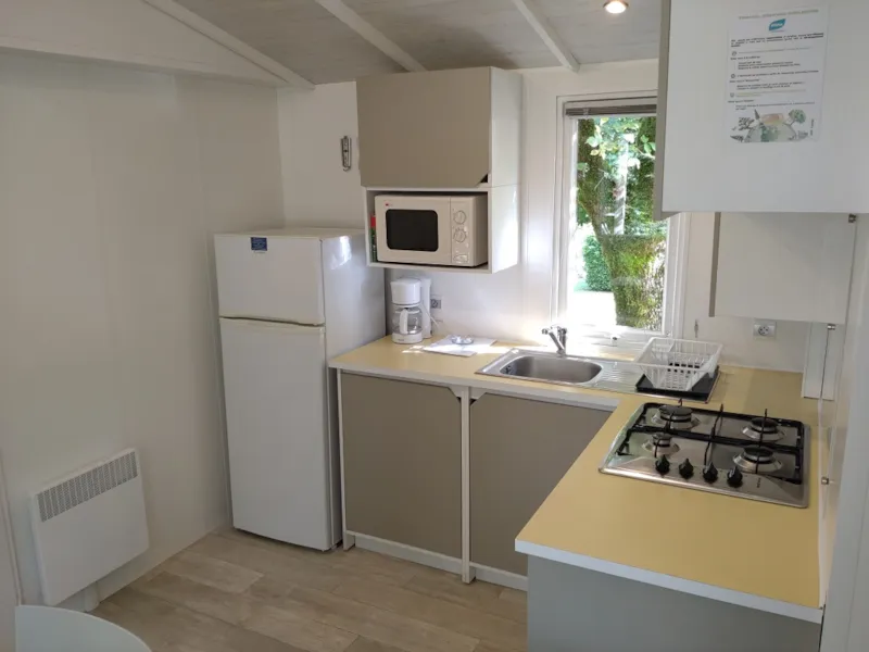 Mobil-Home Confort 28 M² (3 Chambres - Tv) Avec Terrasse Couverte 8 M²