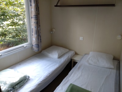 Mobile-home Standard 30 m² (3 bedrooms) with Half-covered terrace 15 m² + TV