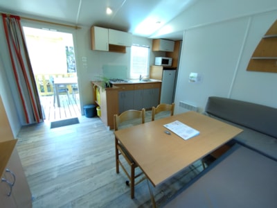 Mobile home Confort 30m² (2 bedrooms-TV) + covered terrace 11 m²