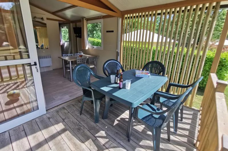 Chalet 25M² / 2 Chambres - Terrasse Couverte - Climatisation