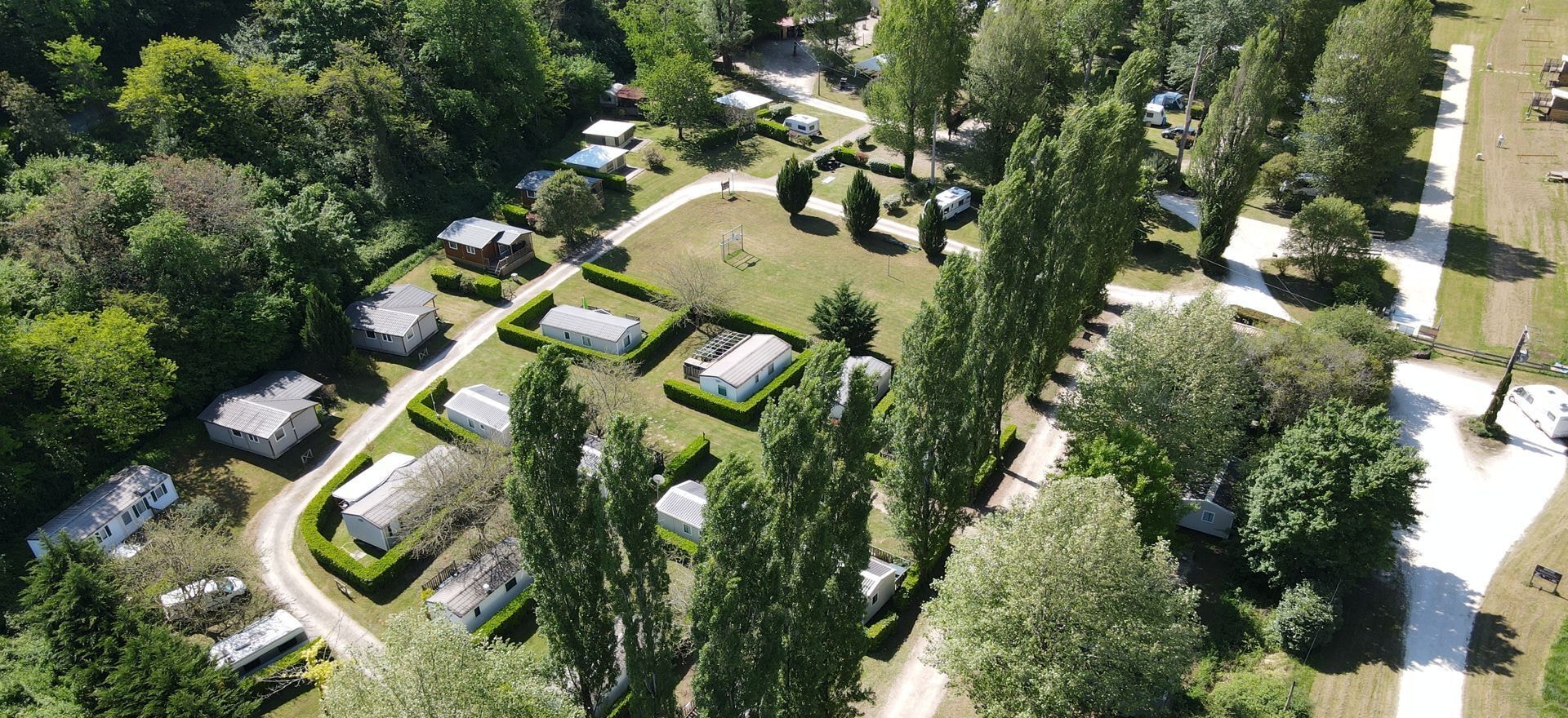 Camping Du Vieux Château — Photo 9