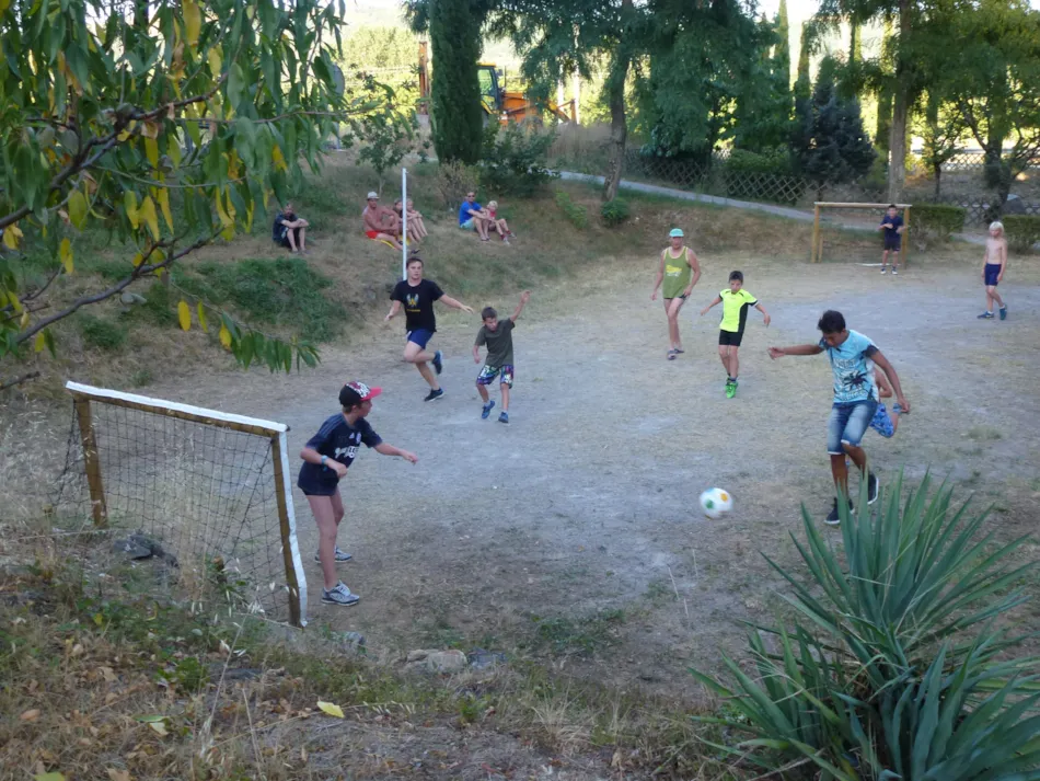 CAMPING ISERAND CALME et NATURE***