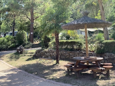 CAMPING ISERAND CALME et NATURE***