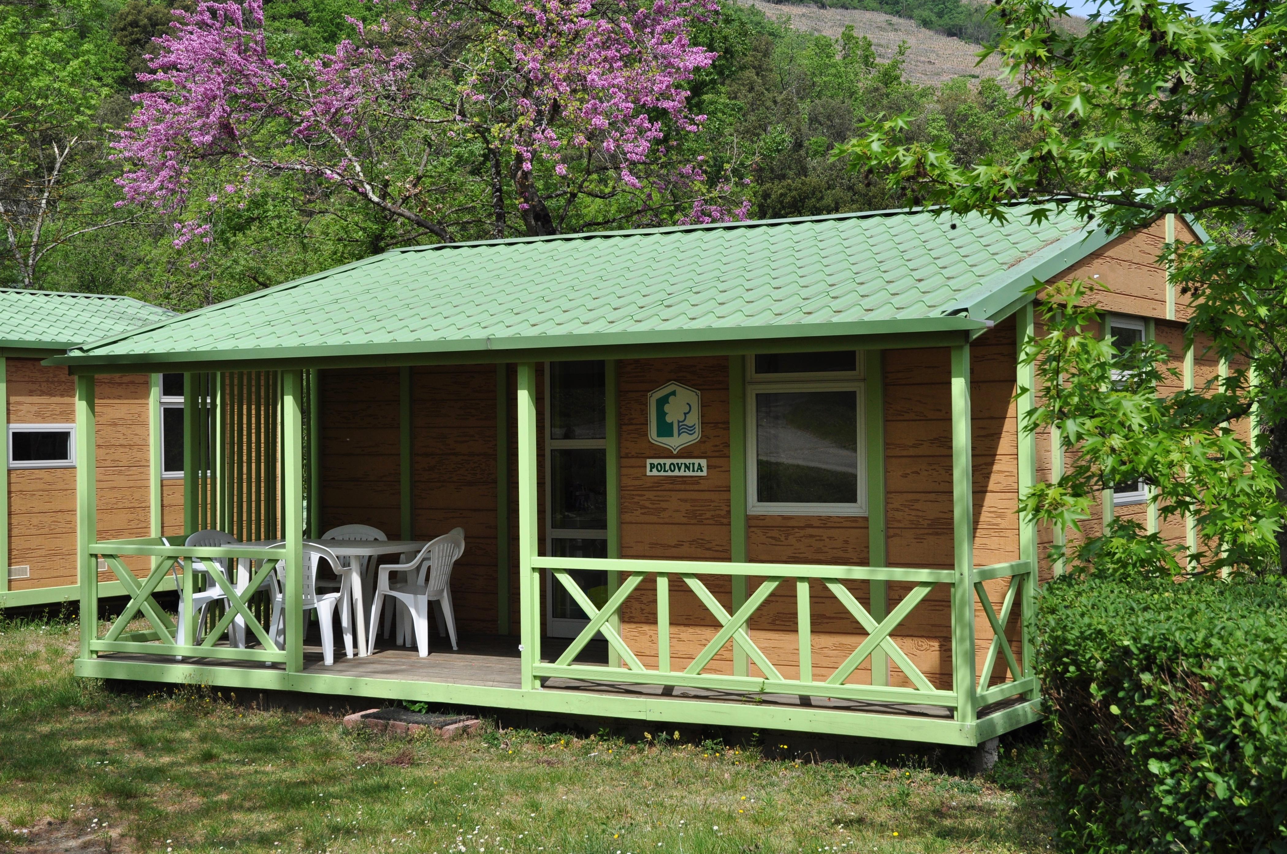 Mietunterkunft - Chalet N°1 Cottage 37 M² Confort - CAMPING ISERAND CALME et NATURE***