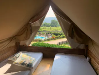 Mietunterkunft - Cabane Sur Pilotis "Standard" - CAMPING ISERAND CALME et NATURE***