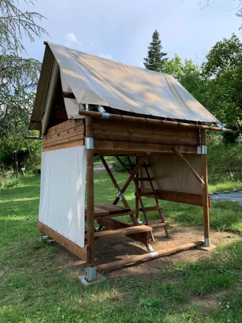 Location - Cabane Sur Pilotis "Standard" (N°13) - image n°3 - CAMPING ISERAND CALME et NATURE***