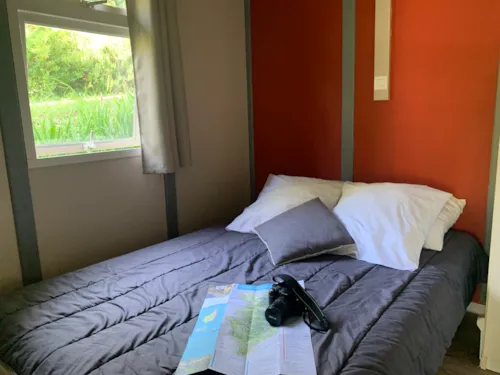 Location - Chalet N°2 Club 33 M² Tout Confort Climatisation En Option - image n°4 - CAMPING ISERAND CALME et NATURE***