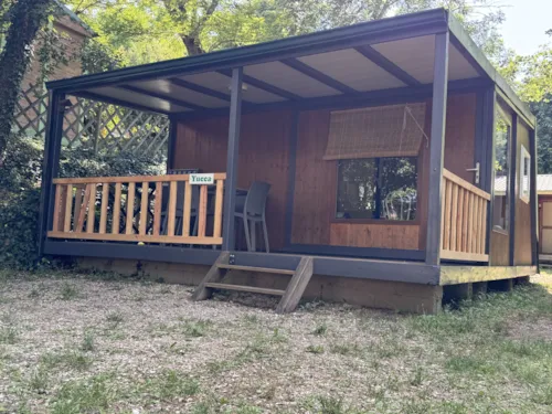 Location - Chalet N°5 Yucca 30 M² Semi-Confort Climatisation En Option - image n°1 - CAMPING ISERAND CALME et NATURE***