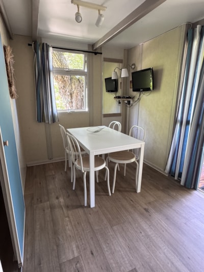 Cabin No. 4 Albizia, 28 m², fully equipped, optional TV, optional air conditioning