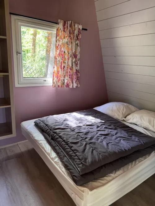 Location - Chalet N°9 Camp'nature 20M2 Sans Sanitaire - image n°2 - CAMPING ISERAND CALME et NATURE***
