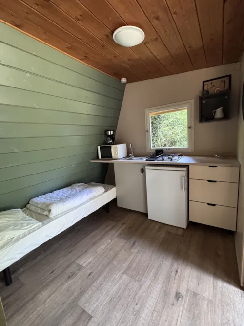 Location - Chalet N°8 Camp'nature+  22M² Sans Sanitaire - image n°3 - CAMPING ISERAND CALME et NATURE***