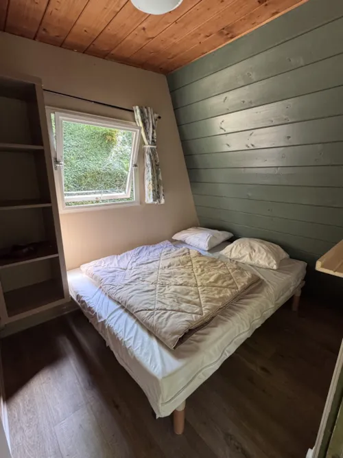 Location - Chalet N°8 Camp'nature+  22M² Sans Sanitaire - image n°2 - CAMPING ISERAND CALME et NATURE***