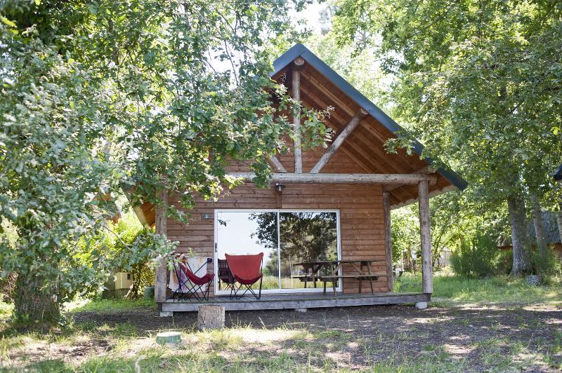 Accommodation - Forest Wood Cabin - Village Huttopia Lac de Rillé