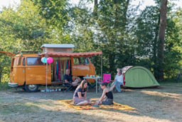 Kampeerplaats(en) - Camping Standplaats - Camping de Lyon