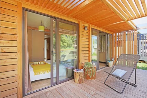 Huuraccommodatie(s) - Chalet Ottawa - image n°2 - Camping de Lyon