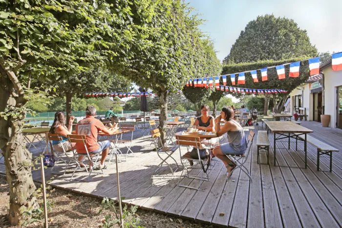 Huttopia Royat - image n°1 - Camping Direct