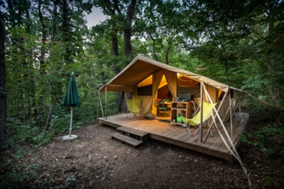 Classic IV Wood & Canvas tent