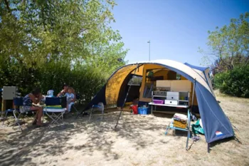 Stellplatz - Stellplatz Confort Große Größe - Camping Les Routes de Provence