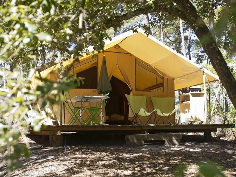 Location - Tente Safari - 20M² - Sans Sanitaires - Camping Koawa Forcalquier