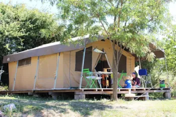 Mietunterkunft - Nature Lodge Zelt – 2 Schlafzimmer – Küche – Badezimmer - Camping Les Routes de Provence