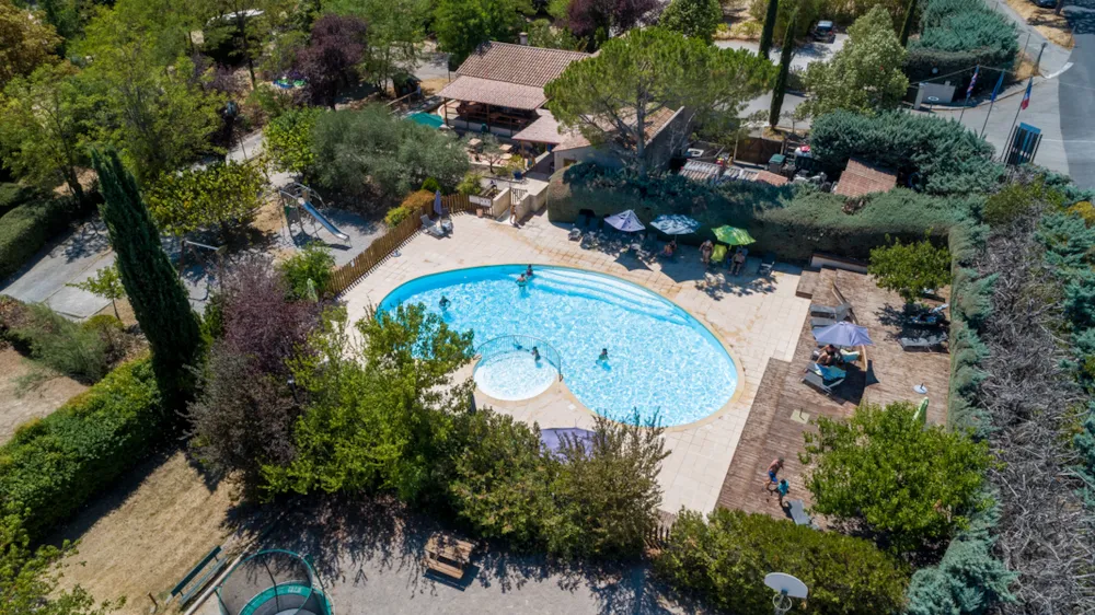 Camping Les Routes de Provence - image n°1 - Camping2Be