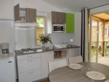 Mietunterkunft - Mini Habana 19M² - Capfun - Camping les Chênes de Médis