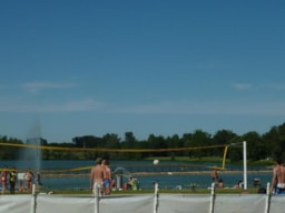 Leisure Activities Base de Loisirs - Camping du Lac Cormoranche - Cormoranche Sur Saône