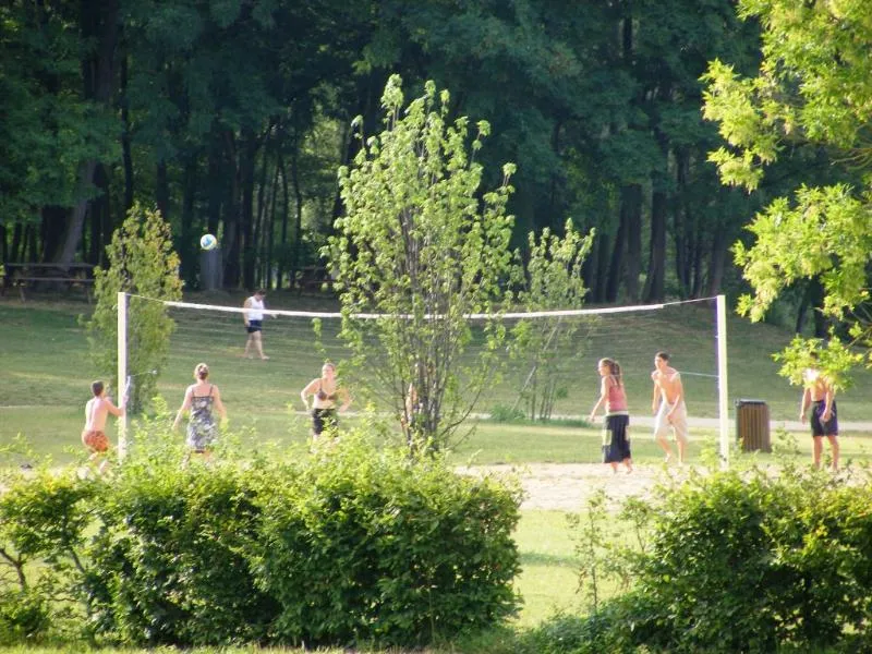 Base de Loisirs - Camping du Lac Cormoranche