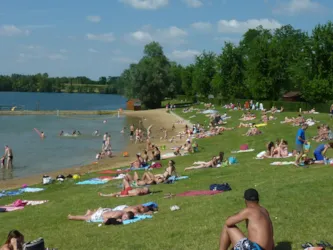 Base de Loisirs - Camping du Lac Cormoranche - image n°3 - Camping Direct