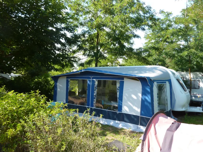 Forfait Emplacement (1 Véhicule / + Électricité)