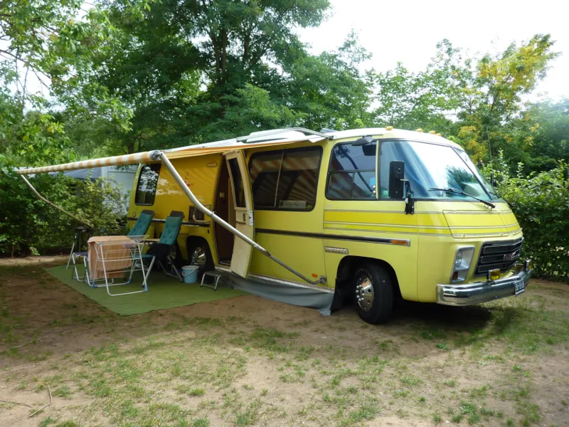 Forfait Emplacement (1 Véhicule / + Électricité)