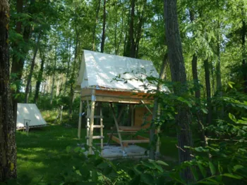 Mietunterkunft - Biwak Zelt Aufgeschlagen - Base de Loisirs - Camping du Lac Cormoranche