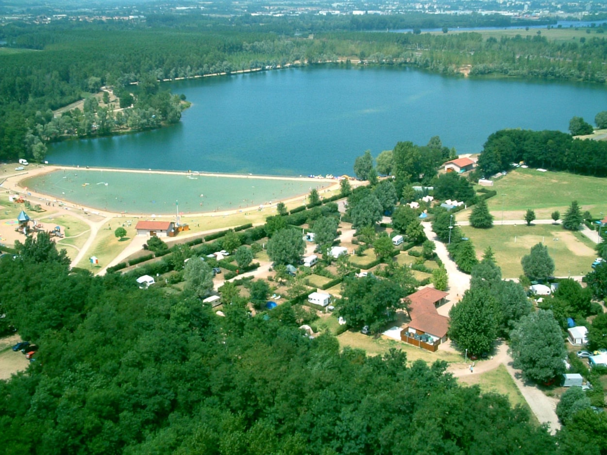 Base de Loisirs - Camping du Lac Cormoranche