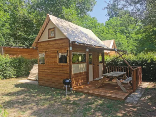 Accommodation - Tente Lodge Pour Cyclistes, Randonneurs - image n°2 - Base de Loisirs - Camping du Lac Cormoranche