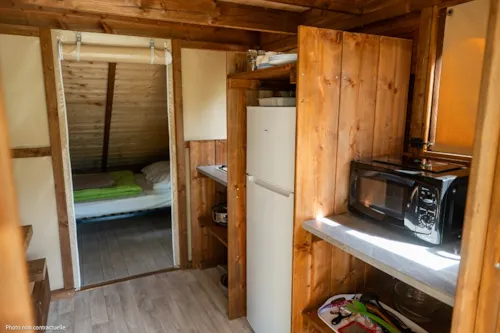 Accommodation - Tente Lodge Pour Cyclistes, Randonneurs - image n°8 - Base de Loisirs - Camping du Lac Cormoranche
