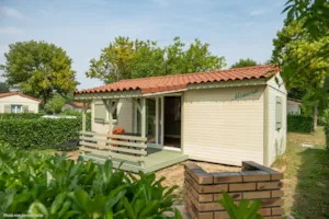 Locatif - Cottage - Base de Loisirs - Camping du Lac Cormoranche