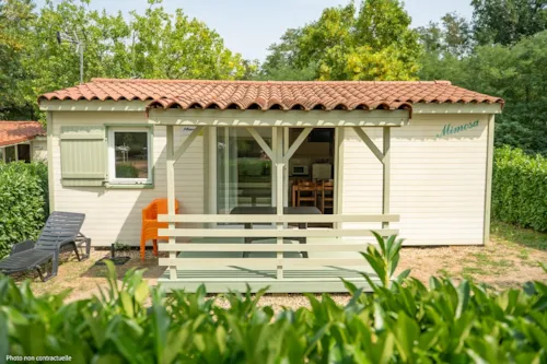 Accommodation - Chalet À La Nuitée - image n°1 - Base de Loisirs - Camping du Lac Cormoranche