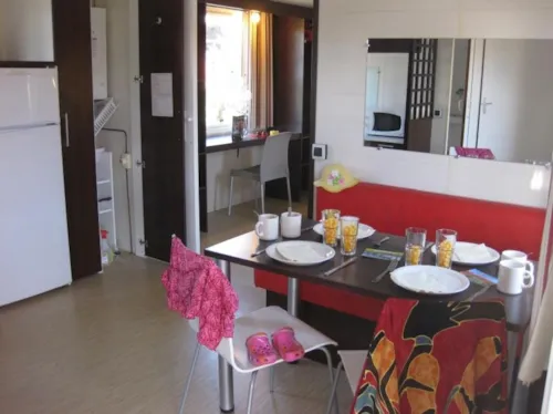 Accommodation - Mobile-Home Sun Life Top Presta - image n°2 - Capfun - Camping Le Sagittaire