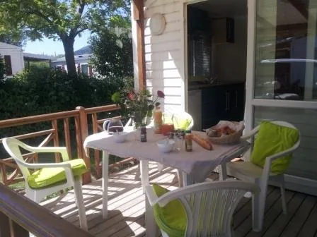 Accommodation - Mobil-Home Petite Provence Jumelée - image n°2 - Capfun - Camping Le Sagittaire