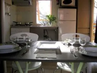 Location - Mobil Home Habana Top Presta - image n°2 - Capfun - Camping Le Sagittaire