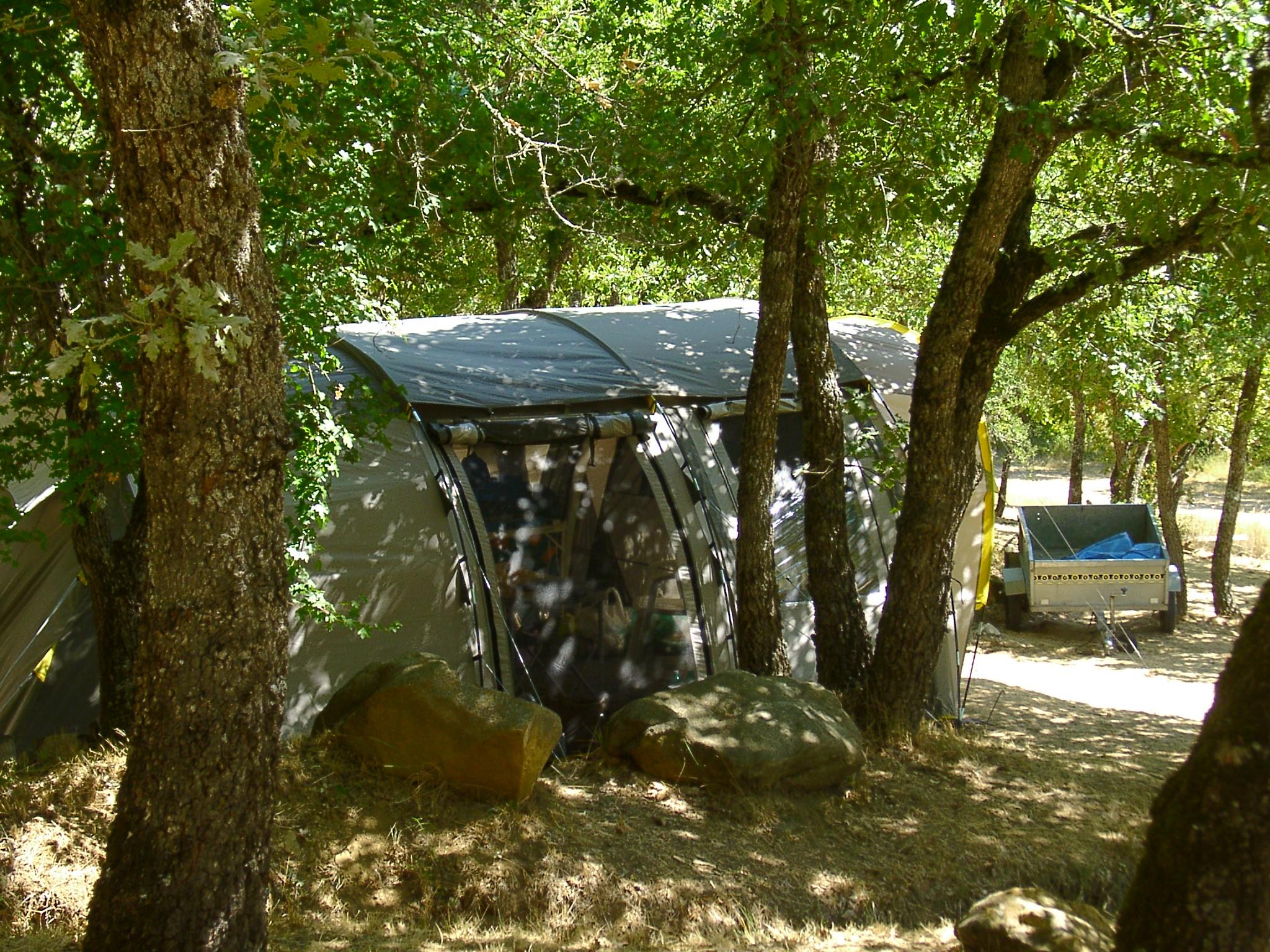 Emplacement camping tente sans électricité