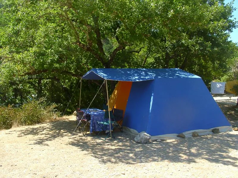 Emplacement Camping Tente Sans Électricité
