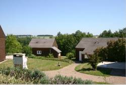 Location - Chalet 35M² (2 Chambres) Terrasse Couverte - Le Parc Des Coteaux 800M Du Camping - Camping Les Coteaux du Lac