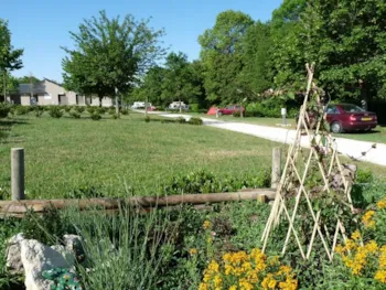 Stellplatz - Acsi - Camping Les Coteaux du Lac
