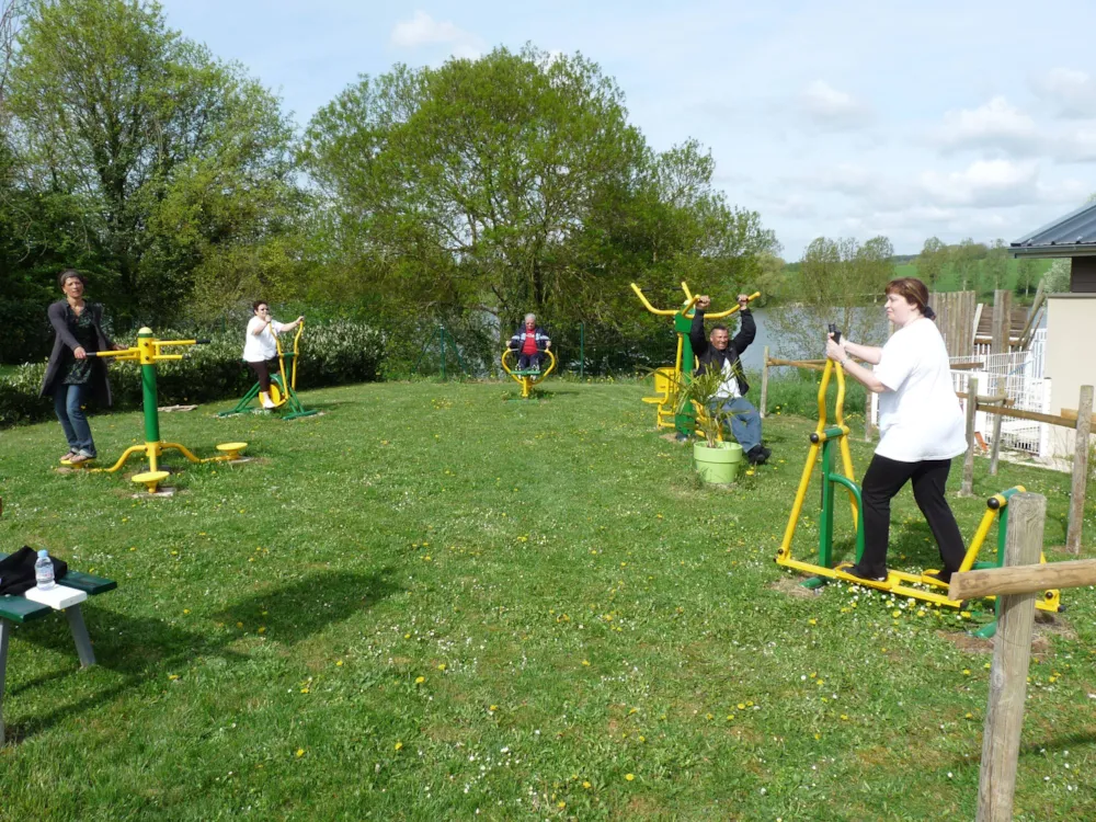 Camping Les Coteaux du Lac