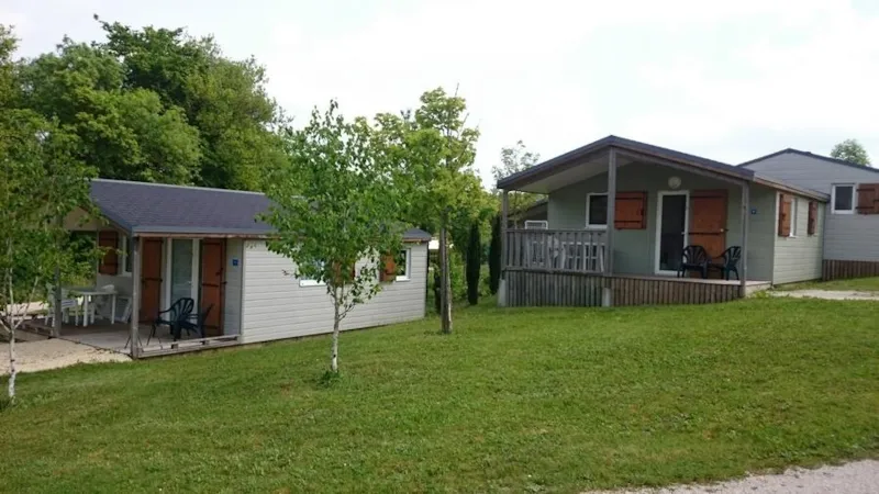 Chalet 28M² (2 Chambres) Avec Terrasse Couverte