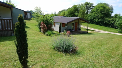 Chalet 24m² (2 badrooms) with covered terrace