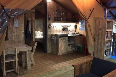 Furnished canvas bungalow Woody 27m2 with toilet 2 bedrooms