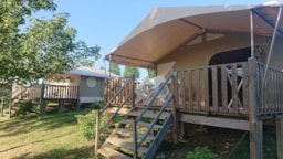 Location - Bungalow Toilé Meublé Canada 20M² (2 Chambres) + Terrasse Couverte - Camping Les Coteaux du Lac