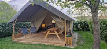 Mietunterkunft - Wood Lodge 23M2 - 2Ch Terrasse Couverte - Camping Les Coteaux du Lac